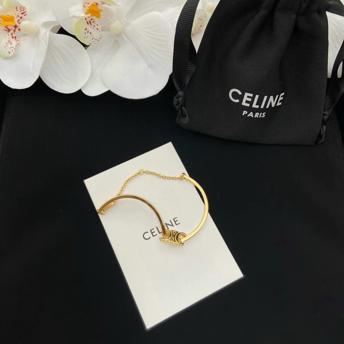 CELINE 人気ファッションアクセサリー 手飾り 高級感 気質 女性ブレスレット