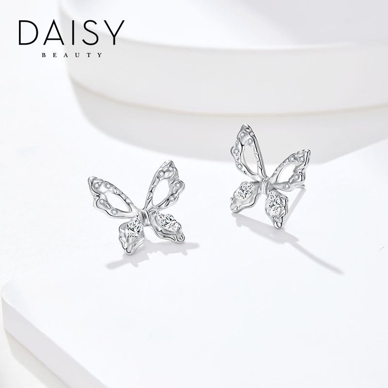 DAISY BEAUTY蝶のピアス女性S925純銀ins韓系オリジナル耳飾り