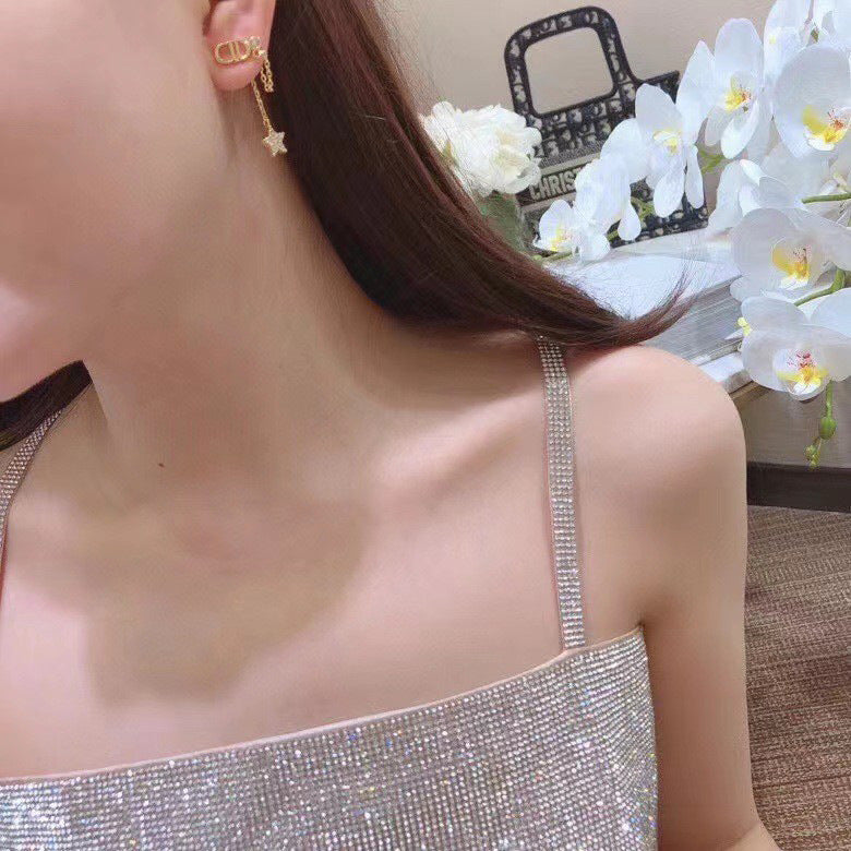 イヤリングほしがたペンダントキュービックシャシロングピアス