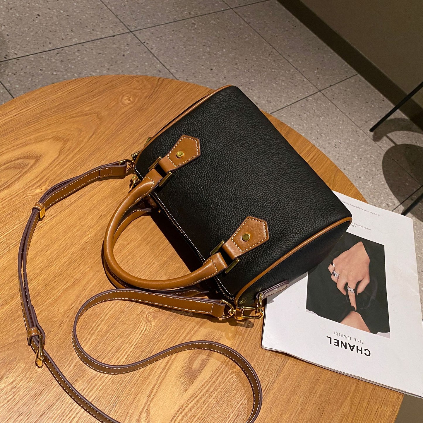 Women's Handbag Shoulder Bag Handmade Cowhide Bag Crossbody Bag Simple Goes with Anything