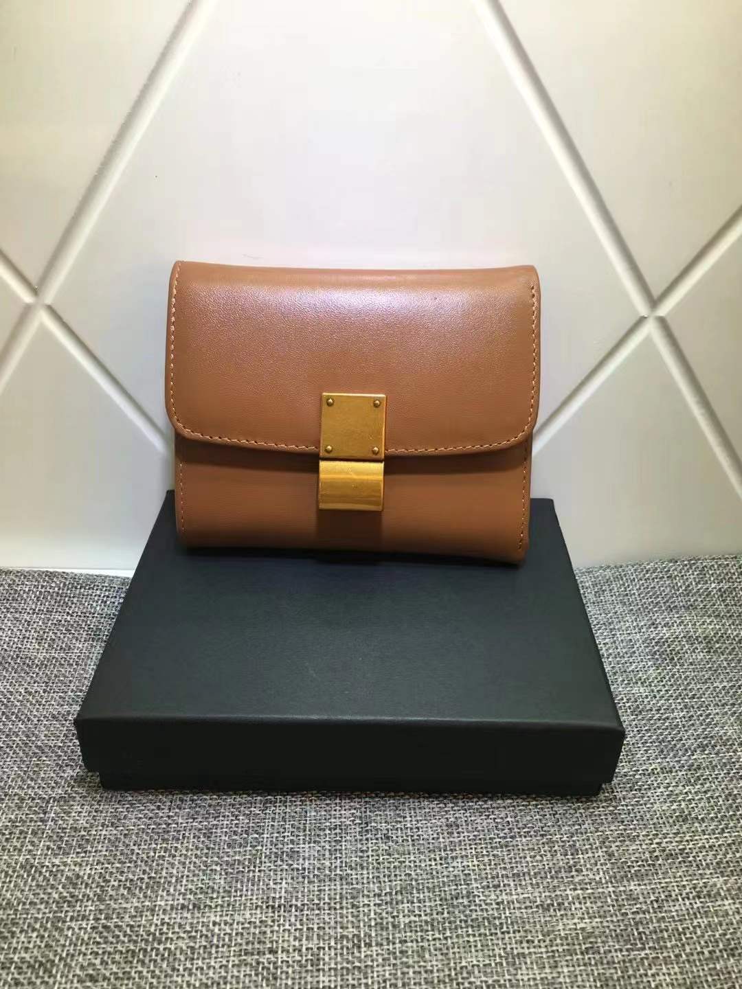 Women's Cowhide Trifold Wallet Short Wallet Genuine Leather Wallet Wallet Coin Purse Fashion