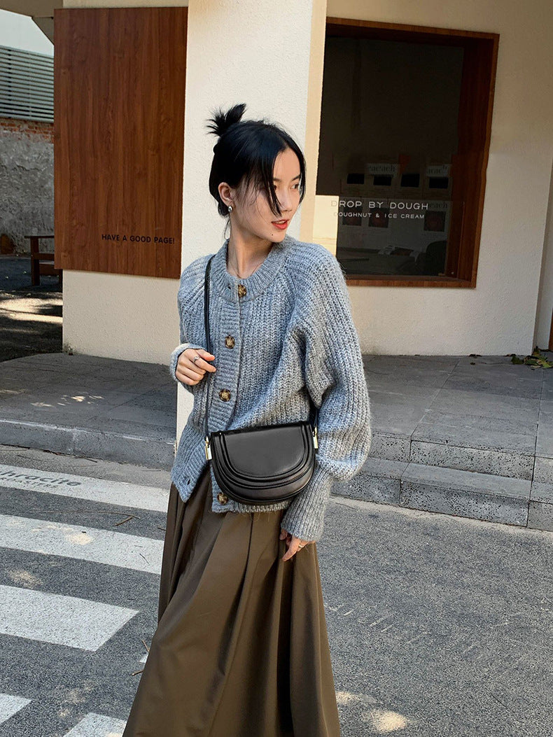 Saddle Bag Luxury Genuine Leather Shoulder Bag Large Capacity Cowhide Women's Bag Fashion Goes with Anything