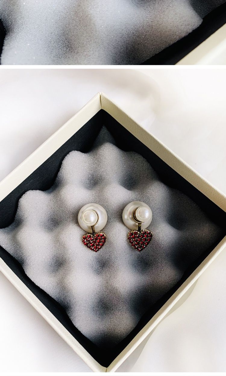 AOMIDIORレディーファッション高級感耳飾り 気質 精緻女性イヤリング EH0133