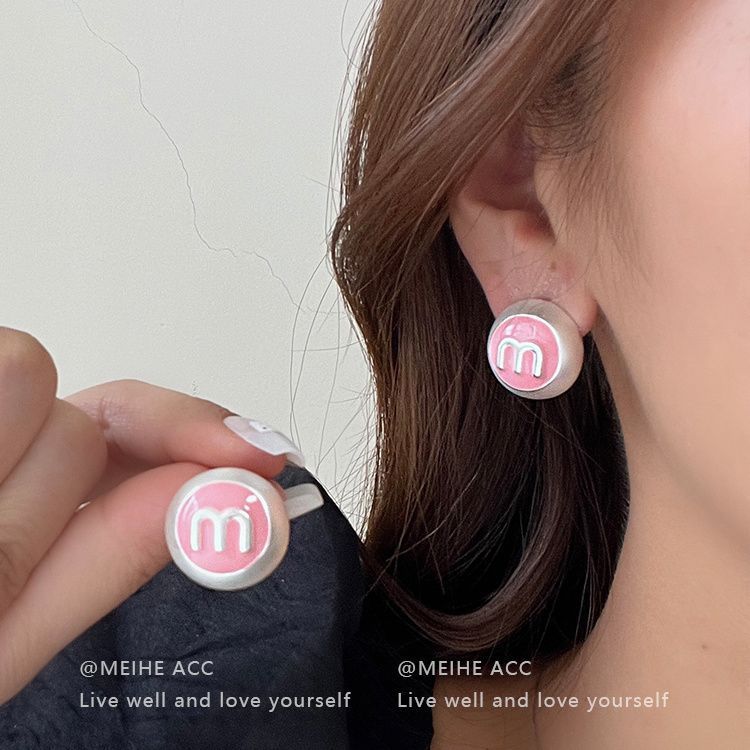 MiuMiu レディーファッション高級感耳飾り 気質 精緻女性イヤリング EH0182