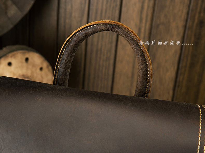 メンズリュック牛革レトロ韩国ファッション個性戸外旅行カジュアル男性パソコンバッグ