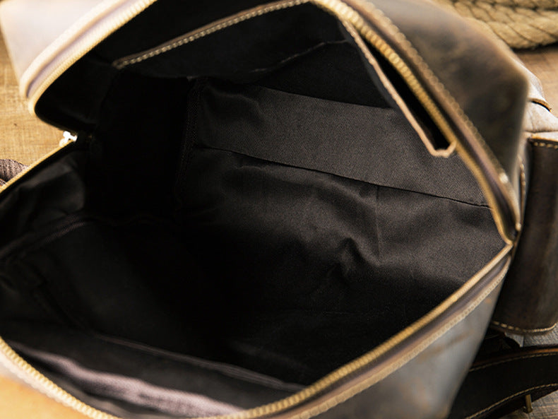 メンズリュック牛革レトロ韩国ファッション個性戸外旅行カジュアル男性パソコンバッグ