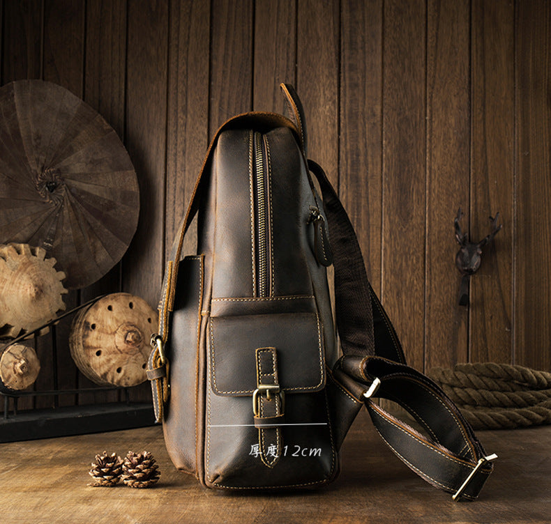 メンズリュック牛革レトロ韩国ファッション個性戸外旅行カジュアル男性パソコンバッグ