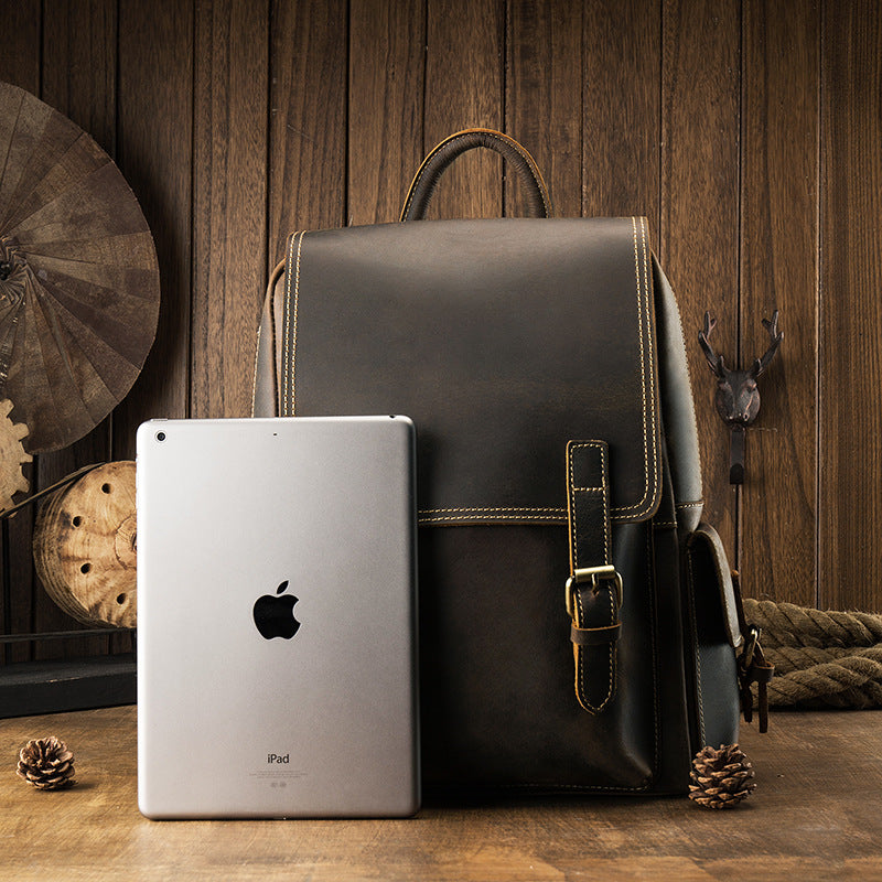 メンズリュック牛革レトロ韩国ファッション個性戸外旅行カジュアル男性パソコンバッグ
