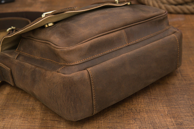 メンズショルダーバッグ 牛皮 本革製 手作業 メッセンジャーバッグ  レトロ 男性用斜めがけバッグ