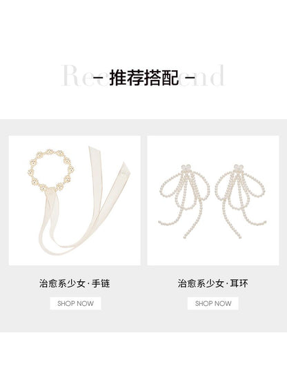 AJIDOU乙女の組み合わせパールフラワーリング柔らかでエレガントな指輪贈り物