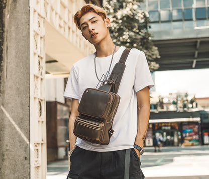 メンズバストバッグ 手作り 牛皮本革製 クレイジー・ホース レトロ ファッション 斜めがけショルダーバッグ