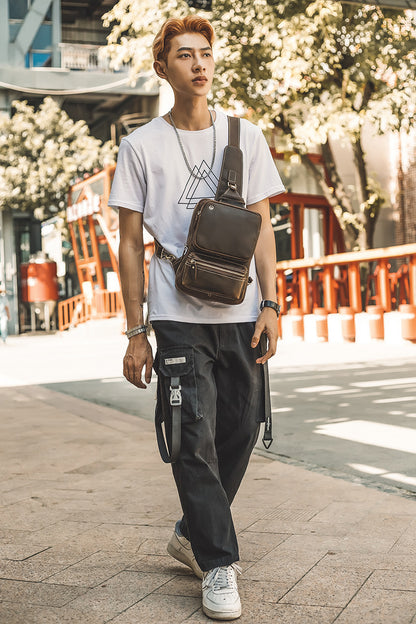 メンズバストバッグ 手作り 牛皮本革製 クレイジー・ホース レトロ ファッション 斜めがけショルダーバッグ