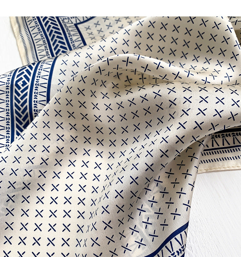 シルクスカーフファッションスカーフ薄手のマフラーを飾るエレガント気質ネッカチーフ