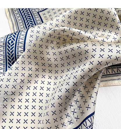 シルクスカーフファッションスカーフ薄手のマフラーを飾るエレガント気質ネッカチーフ