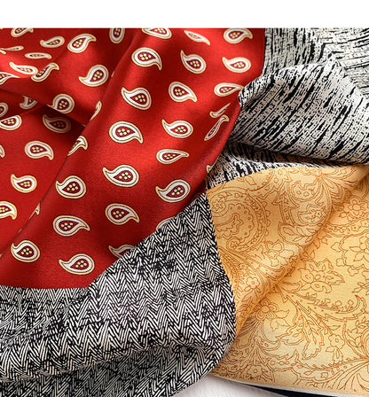 シルクスカーフ薄手ミニスカーフプリント柄レトロ高品質気質シルクネッカチーフ