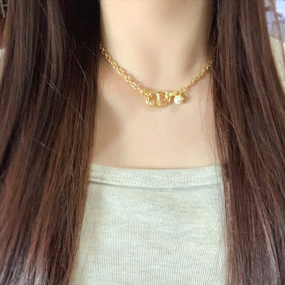 AOMIDIOR 女性ネックレス 高級感 気質 精緻 レディーファッション鎖骨チェーン