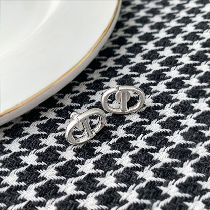 AOMIDIOR女性イヤリング 高級感 気質 精緻 レディーファッション耳飾り CDEH0101