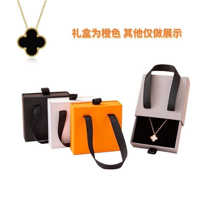 Chomel Kiss贅沢高級ラッキー四つ葉クローバー女性ネックレス