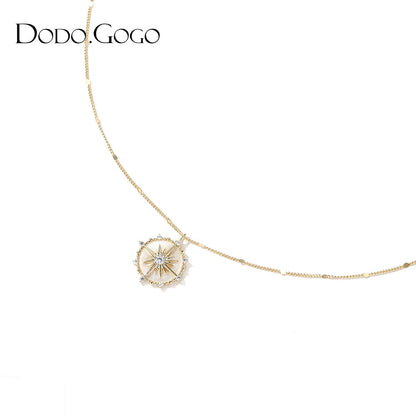 DODOGOGO八芒星羅針盤ペンダントネックレス女性高級感デザイン気質鎖骨チェーンネックチェーン