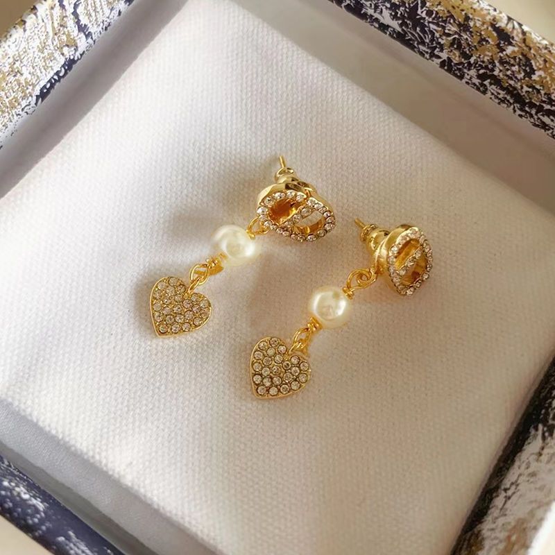 AOMIDIOR女性イヤリング 高級感 気質 精緻 レディーファッション耳飾り CDEH0082