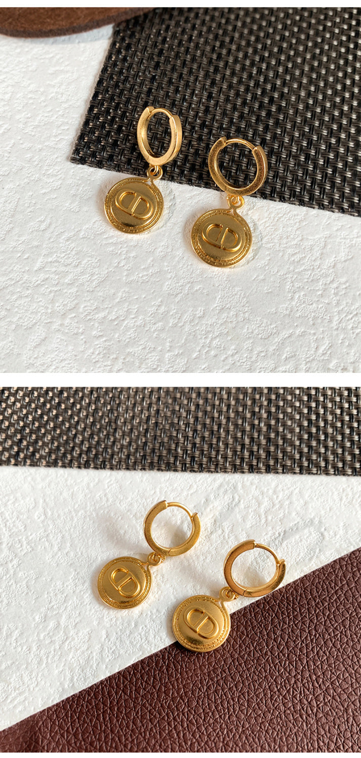 AOMIDIORレディーファッション高級感耳飾り 気質 精緻女性イヤリング EH0103