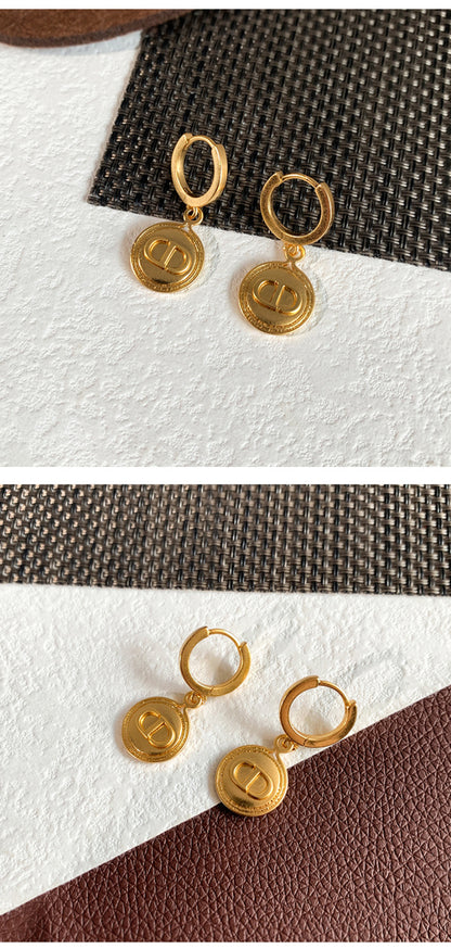 AOMIDIORレディーファッション高級感耳飾り 気質 精緻女性イヤリング EH0103