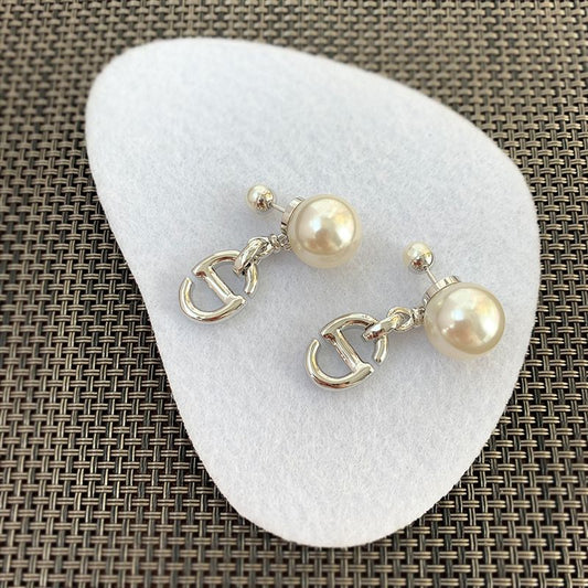 AOMIDIORレディーファッション高級感耳飾り 気質 精緻女性イヤリング EH0120