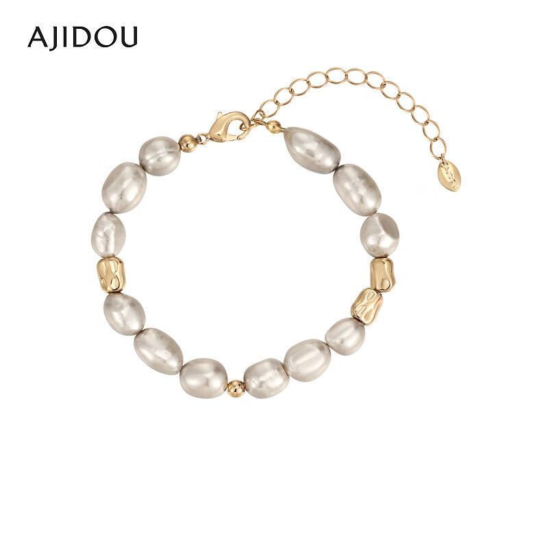 AJIDOUフレンチシックで優しい グレーのパールブレスレット女性ギフト