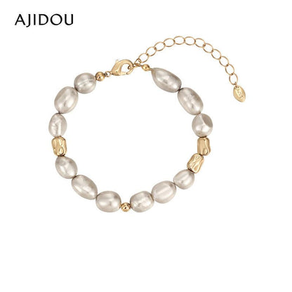 AJIDOUフレンチシックで優しい グレーのパールブレスレット女性ギフト