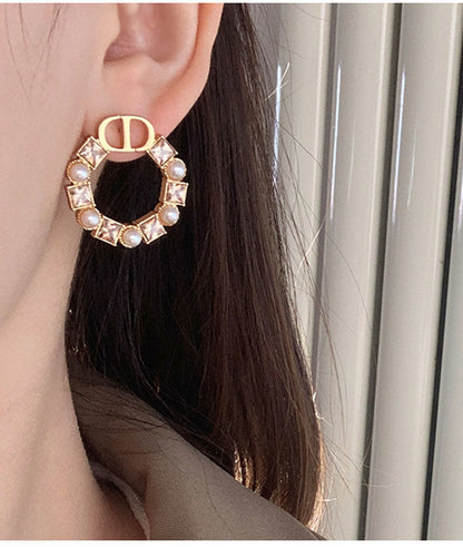 AOMIDIORレディーファッション高級感耳飾り 気質 精緻女性イヤリング EH0091