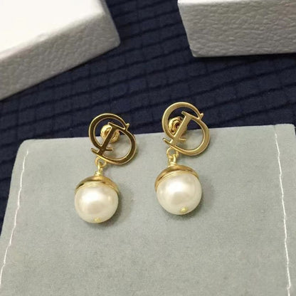 AOMIDIOR女性イヤリング 高級感 気質 精緻 レディーファッション耳飾り CDEH0078