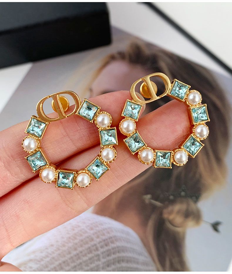 AOMIDIORレディーファッション高級感耳飾り 気質 精緻女性イヤリング EH0091