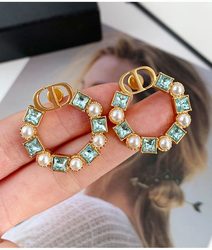 AOMIDIORレディーファッション高級感耳飾り 気質 精緻女性イヤリング EH0091