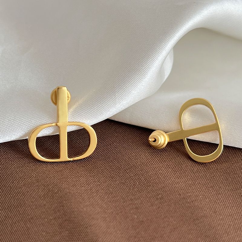 AOMIDIOR女性イヤリング 高級感 気質 精緻 レディーファッション耳飾り CDEH0092