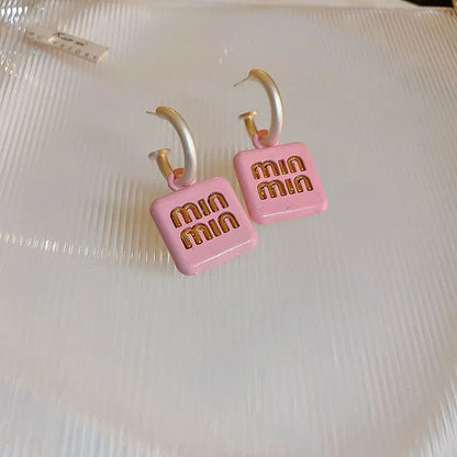 MiuMiu レディーファッション高級感耳飾り 気質 精緻女性イヤリング EH0191