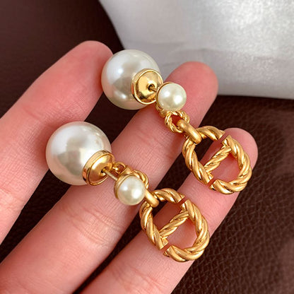 AOMIDIOR 女性イヤリング 高級感 気質 精緻真珠 レディーファッション耳飾り　