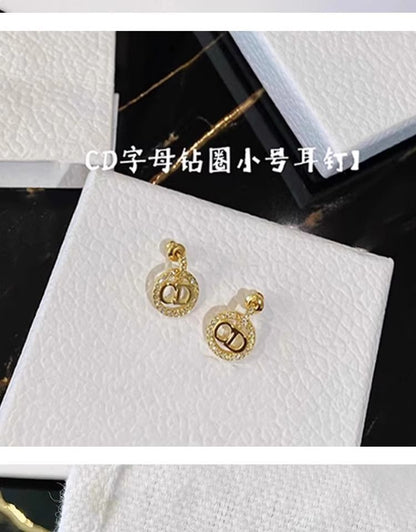 AOMIDIOR女性イヤリング 高級感 気質 精緻 レディーファッション耳飾り CDEH0086