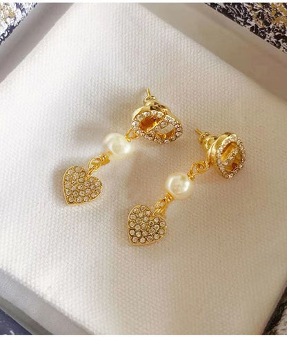 AOMIDIOR女性イヤリング 高級感 気質 精緻 レディーファッション耳飾り CDEH0082