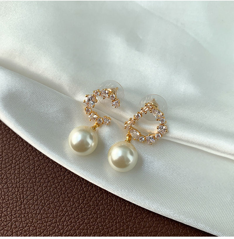 AOMIDIOR女性イヤリング 高級感 気質 精緻 レディーファッション耳飾り CDEH0098