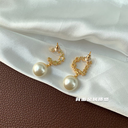 AOMIDIOR女性イヤリング 高級感 気質 精緻 レディーファッション耳飾り CDEH0098