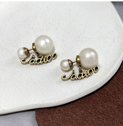 AOMIDIORレディーファッション高級感耳飾り 気質 精緻女性イヤリング EH0125