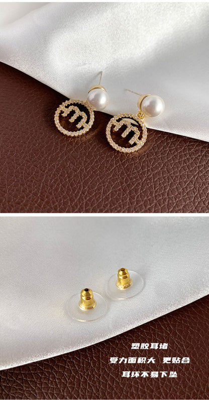 AOMIDIORレディーファッション高級感耳飾り 気質 精緻女性イヤリング EH0100