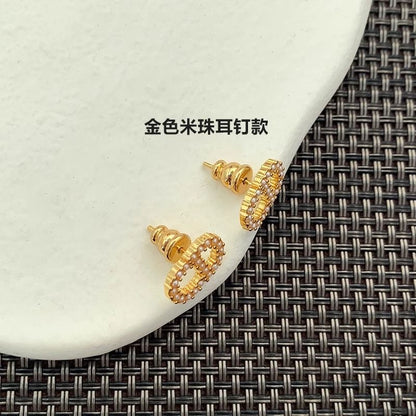 AOMIDIOR女性イヤリング イヤークリップ 高級感 気質 精緻 レディーファッション耳飾り CDEH0107