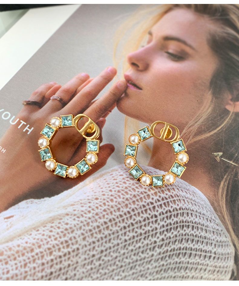 AOMIDIORレディーファッション高級感耳飾り 気質 精緻女性イヤリング EH0091