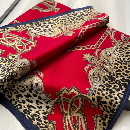 シルクスカーフプリント柄薄手マフラーにブレザーシャツ何とでも合う気質スカーフ