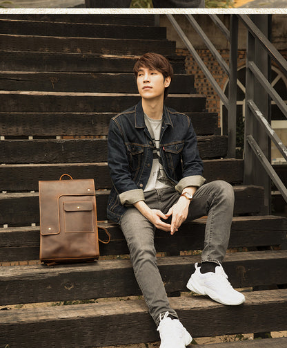 メンズリュックサック牛革本革製手作り個性ファッションカジュアル旅行かばんパソコンバッグ