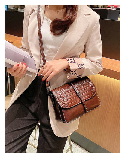 レディースバッグ鰐柄牛革ファッション何とでも合う斜め掛けバッグ本革スクエアバッグレトロショルダーバッグ.ポシェット