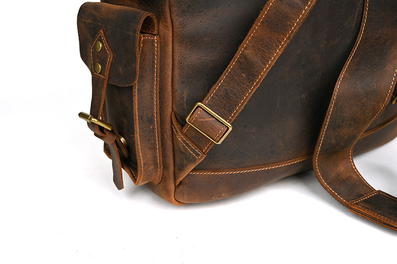 メンズリュック牛革本革製大容量アウトドアカジュアル男性用旅行かばんパソコンバッグ