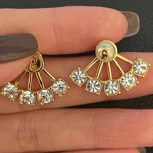 ピアスキュービックシャシレトロなイヤリング贅沢を軽んじる扇形ピアス