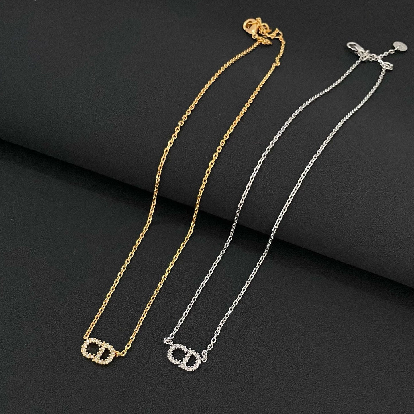 ネックレス女性鎖骨チェーンキュービックシャシファッションネックレス